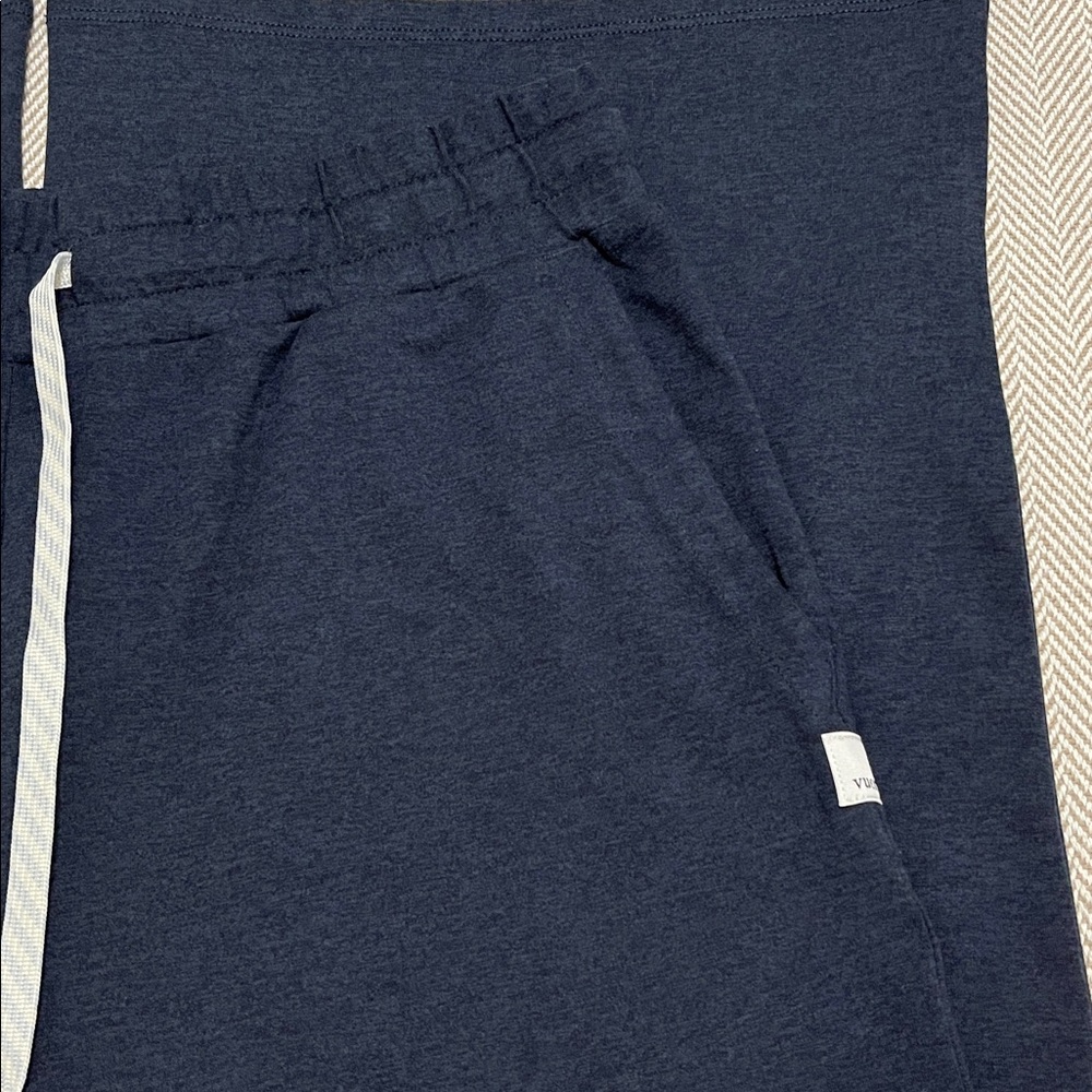 Vuori Halo Essential Cargo Wideleg Pants Midnight Heather Blue Small - Picture 10 of 16